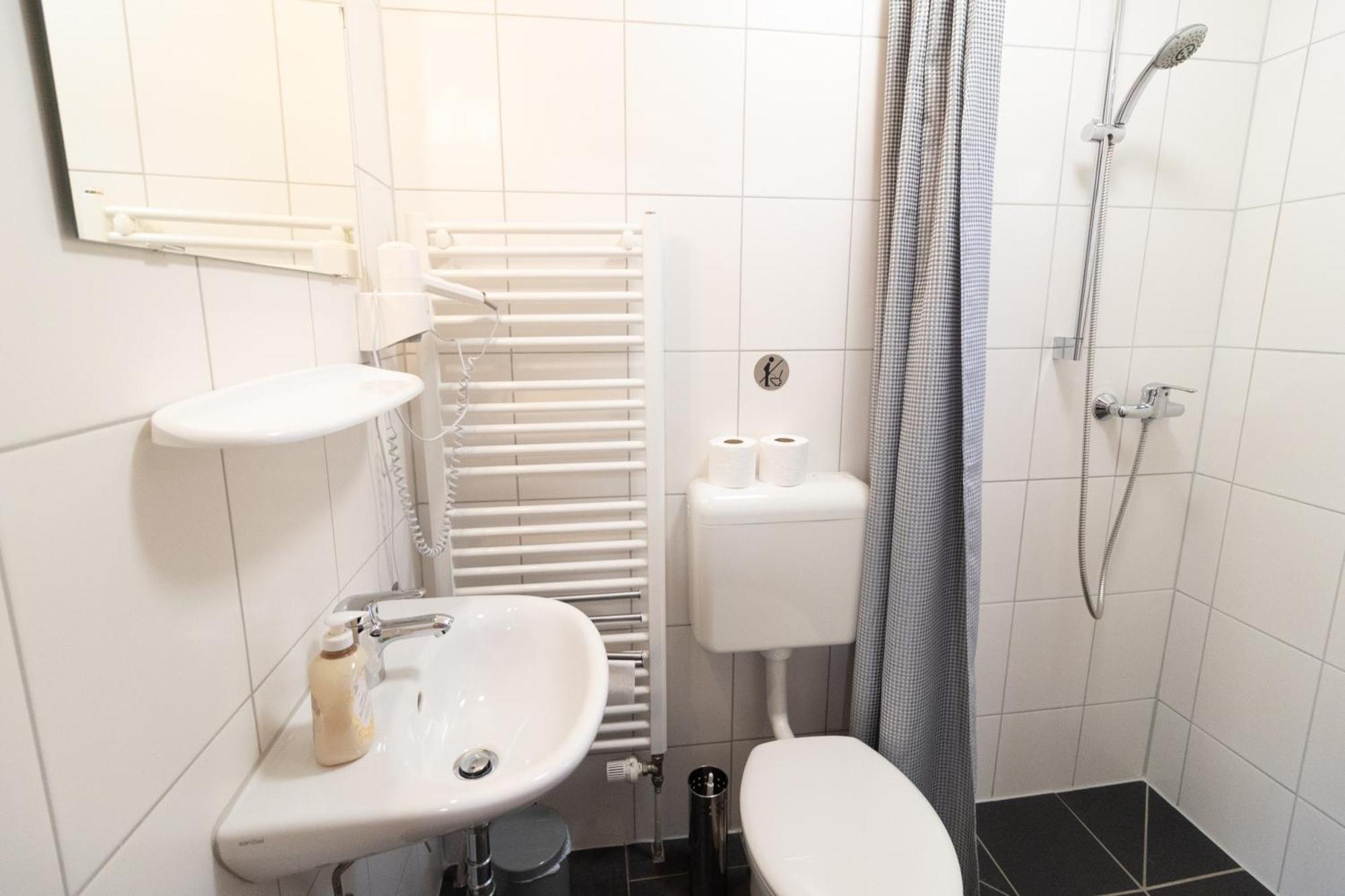 Gaestezimmer Am Alten Kaffee Hof Suderburg Экстерьер фото