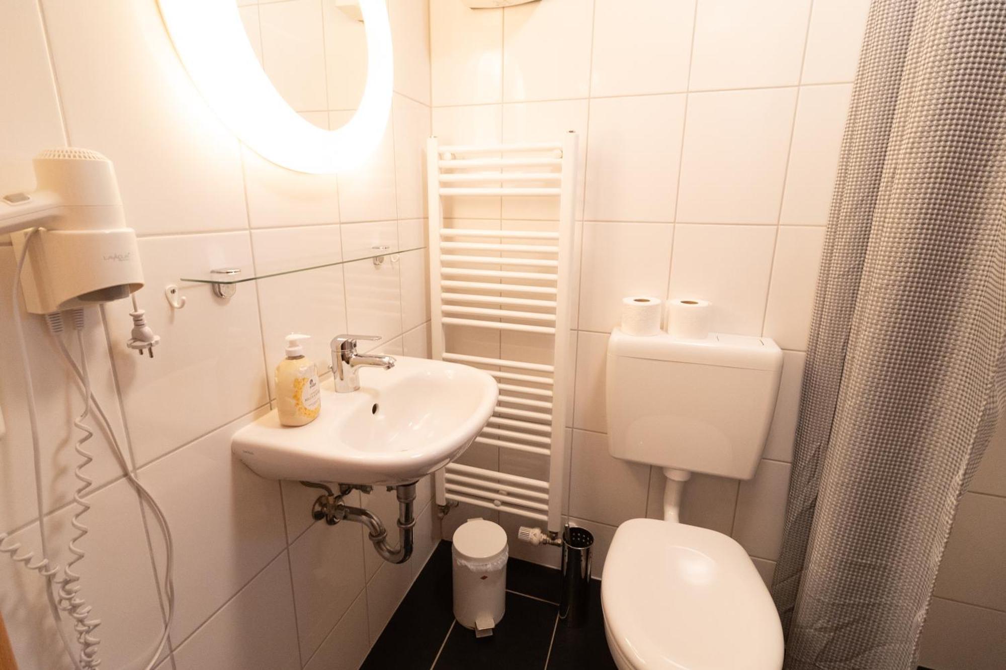 Gaestezimmer Am Alten Kaffee Hof Suderburg Экстерьер фото
